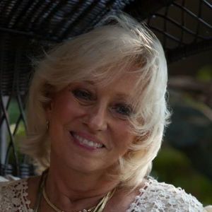 Meet your Posher, Becky